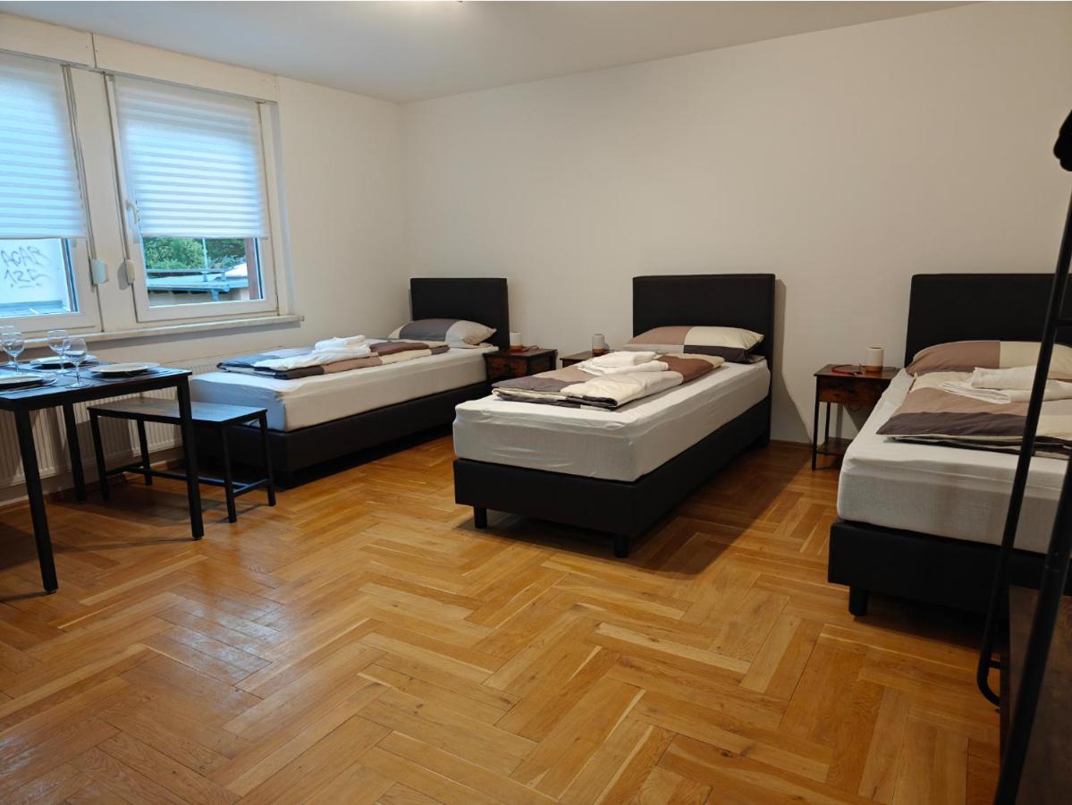 2br Apartment, Parking, Wi-fi, Tv In Karow Berlijn