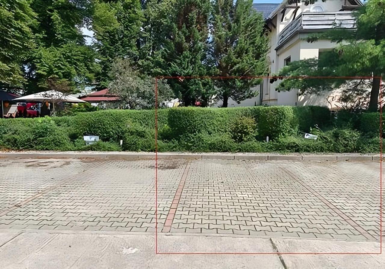 2br Apartment, Parking, Wi-fi, Tv In Karow Appartement Berlijn