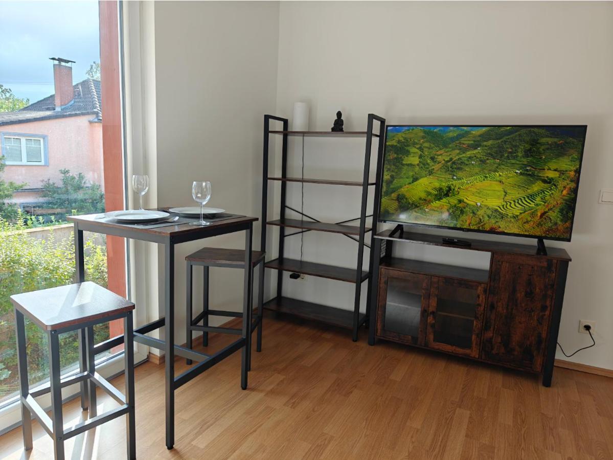 Apartamento 2br Apartment, Parking, Wi-fi, Tv In Karow